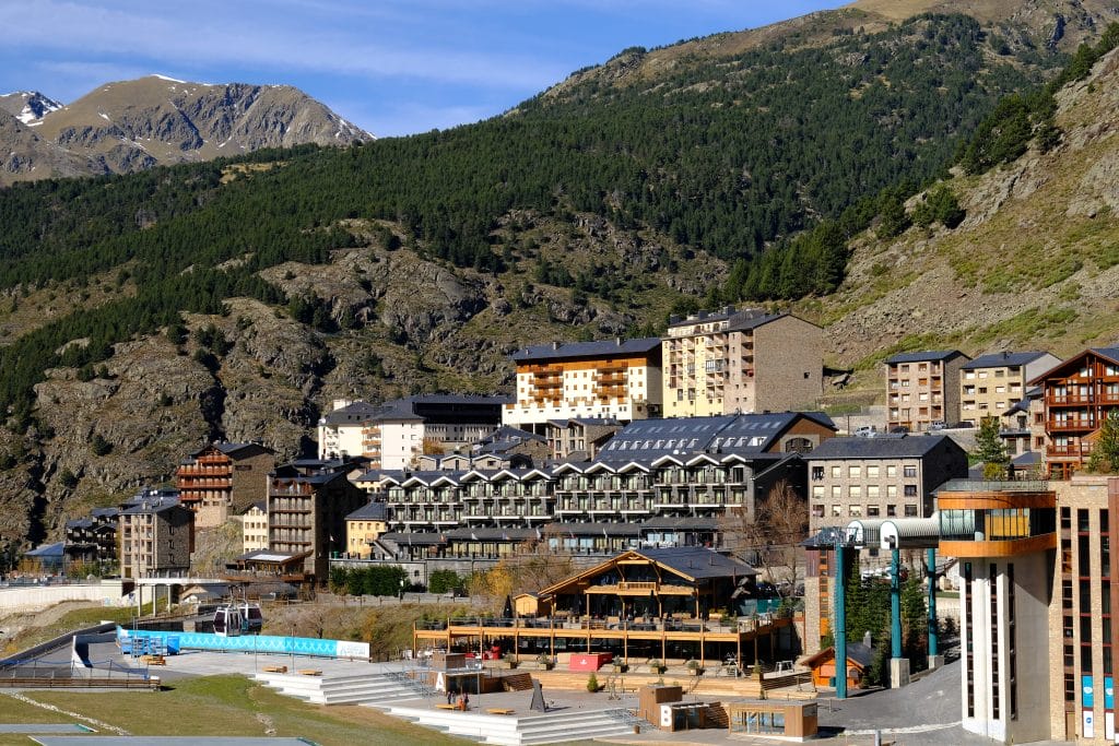 Luxury Ski Chalet Andorra close to Soldeu Grandvalira gondola